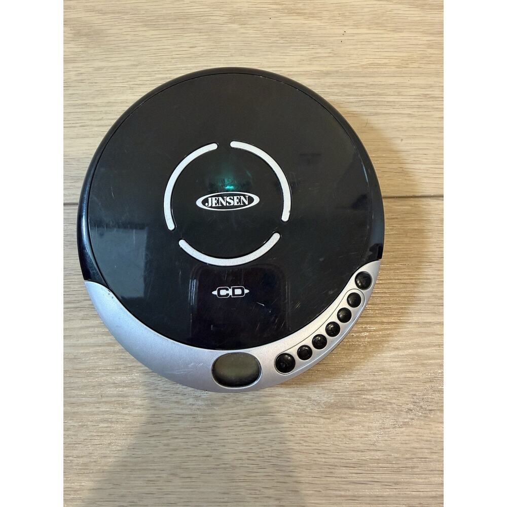 Jensen CD-60R Personal Portable CD Player w/ FM Radio Receiver - Black [Tested]